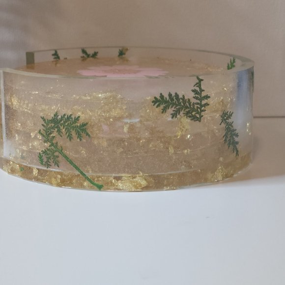 Set of 4 Handmade Floral Coasters with Holder - Picture 7 of 9